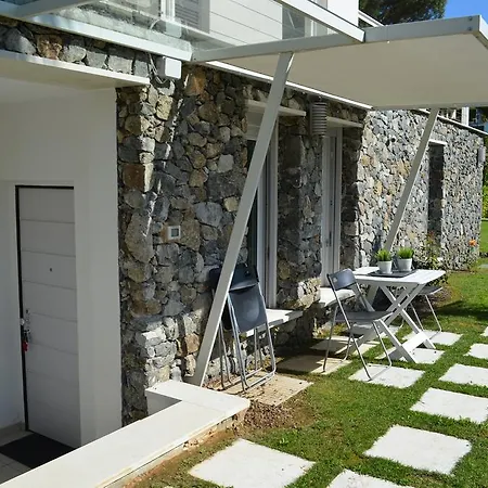 Virgin Apartment *